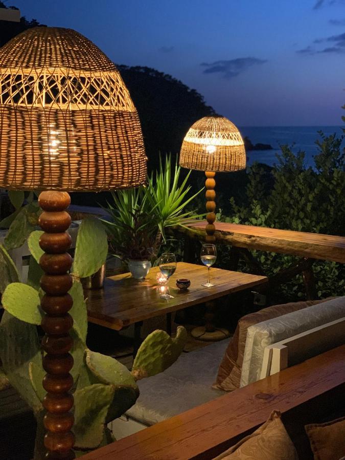 Bamboo Bungalow With Sea View In Kabak Bay, Oeluedeniz Фетхие Экстерьер фото