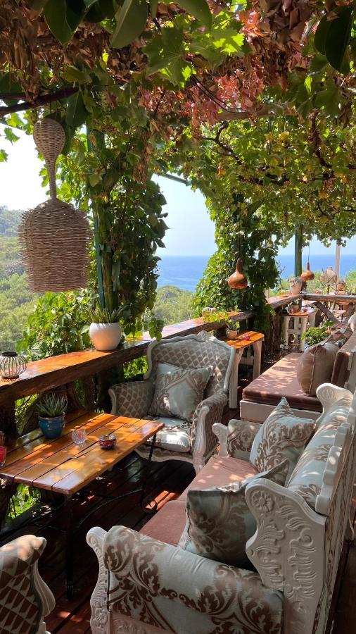Bamboo Bungalow With Sea View In Kabak Bay, Oeluedeniz Фетхие Экстерьер фото